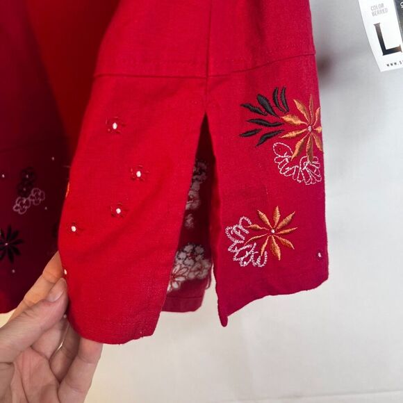 Sag Harbor NWT Red Embroidered Linen Blend Button Front Boho Top Size Large - Picture 7 of 12